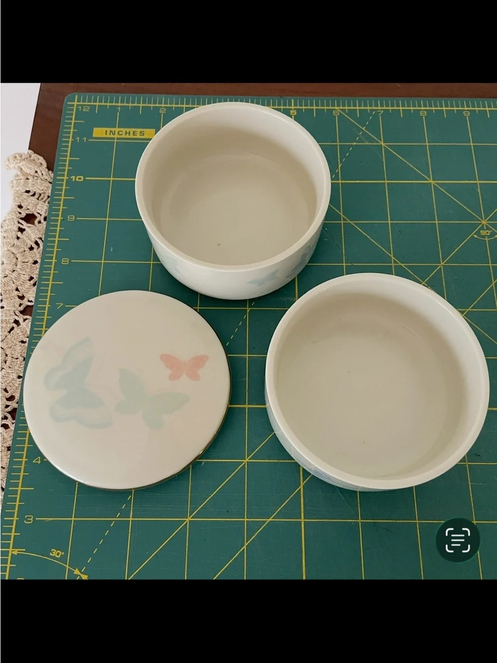 Butterfly Motif Porcelain Trinket Box - Cream with Pastel Accents